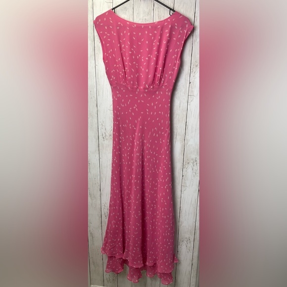 Chadwick’s Pink Sleeveless Dress with Leaf Pattern size 4, 100% silk shell - Picture 1 of 9